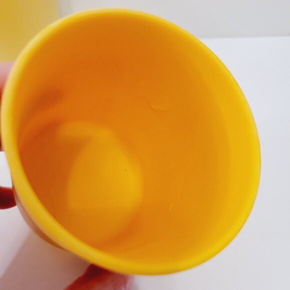 2 Vtg Mini Tupperware Tumblers Cups Yellow #1251 - Picture 3 of 5